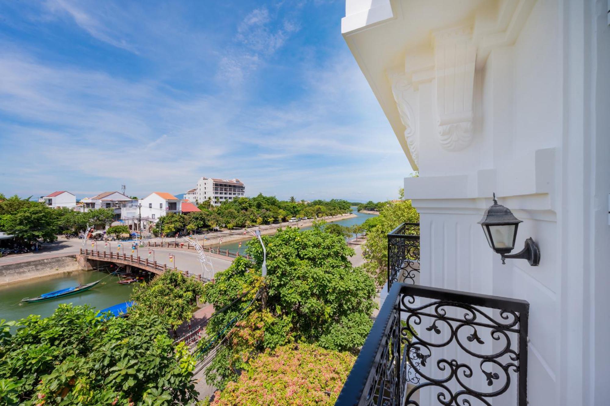 เลอ ปาวียง ฮอยอัน เซ็นทรัล วิลลา Hotel ภายนอก รูปภาพ