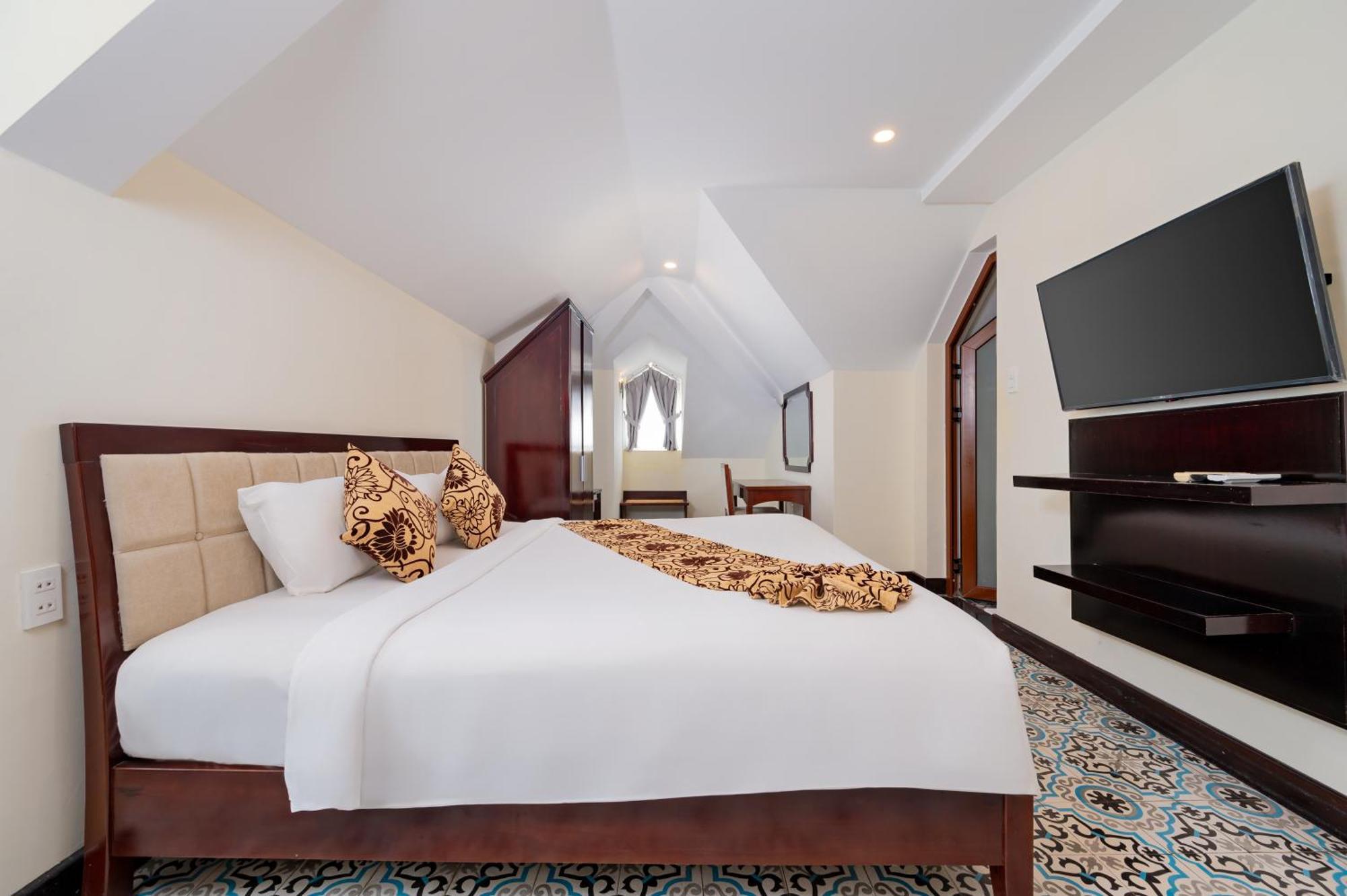 เลอ ปาวียง ฮอยอัน เซ็นทรัล วิลลา Hotel ภายนอก รูปภาพ