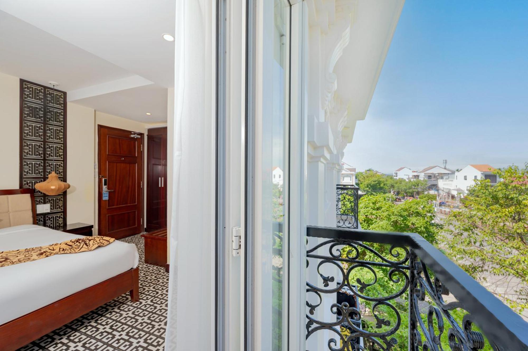 เลอ ปาวียง ฮอยอัน เซ็นทรัล วิลลา Hotel ภายนอก รูปภาพ